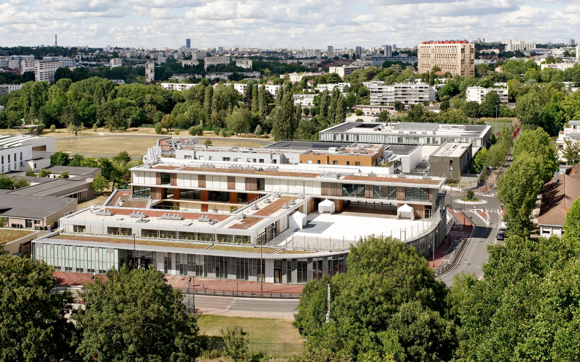 AErial view landscap shool URBAN implant